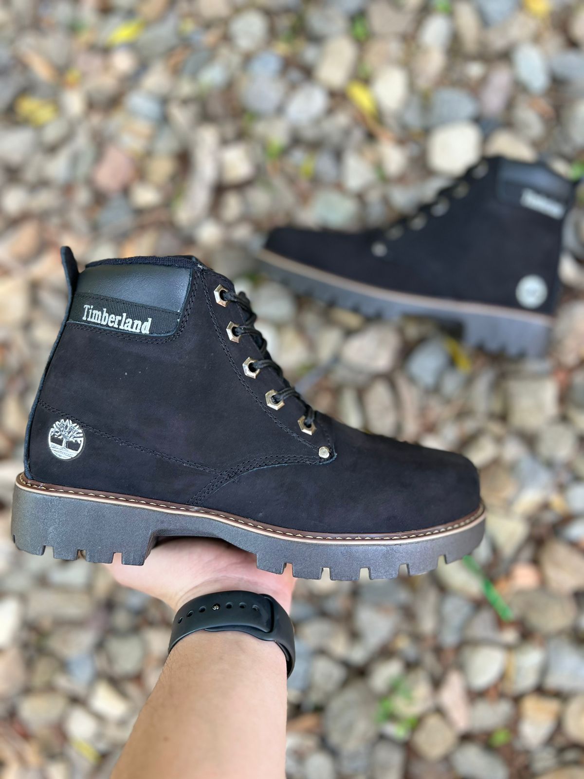 BOTA TIMBERLAND CLASICA CUERO + CAJA